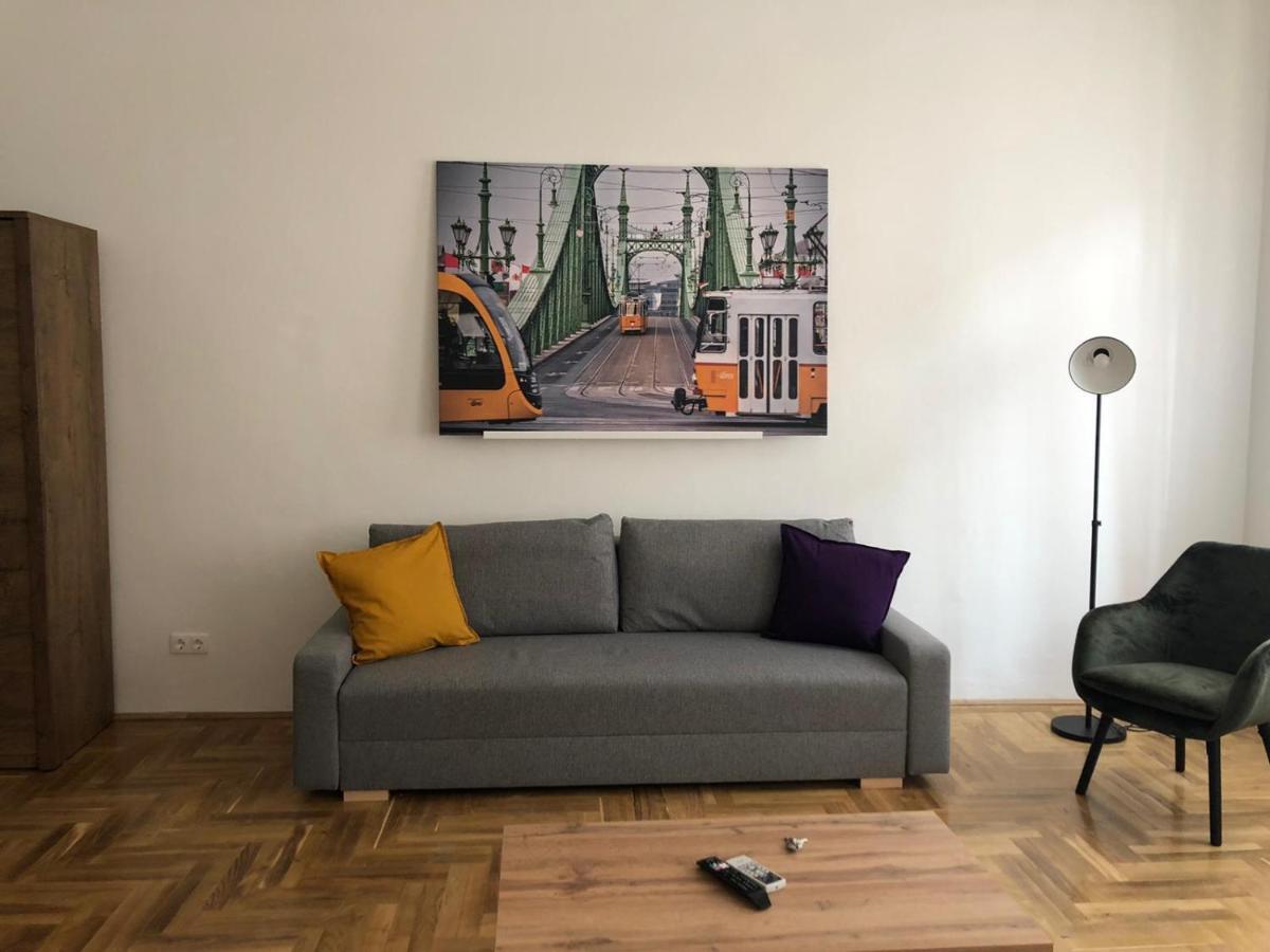 Luxury New Cozy Flat At Dob Street Nearby Gozsdu Court * Budapesta